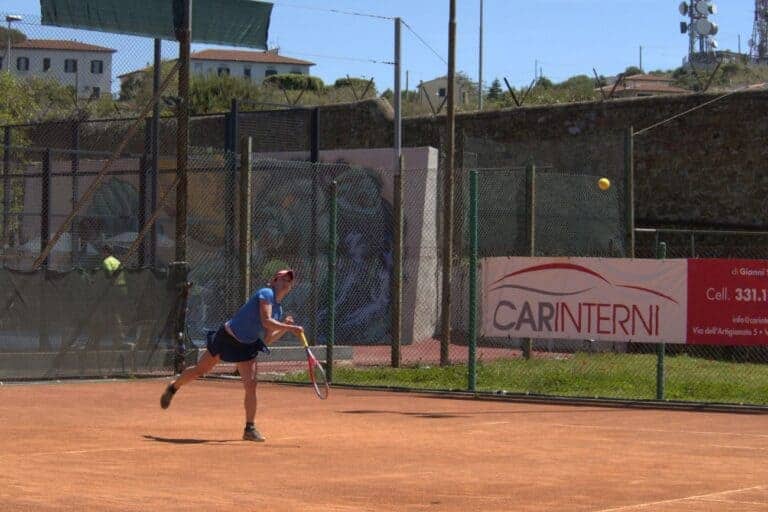 campo da tennis terra battuta piombino magona